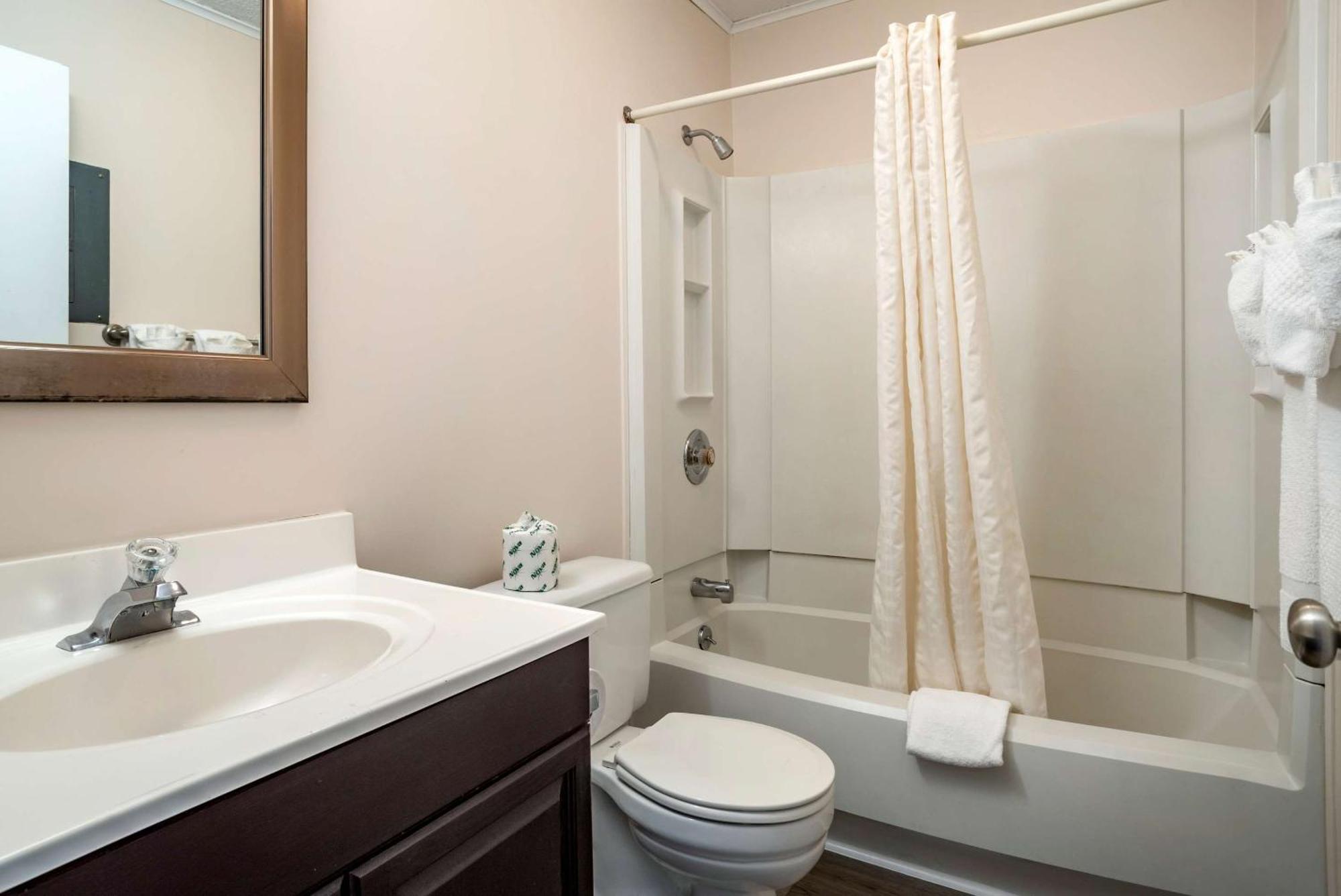 Rodeway Inn & Suites Rehoboth Beach Eksteriør billede